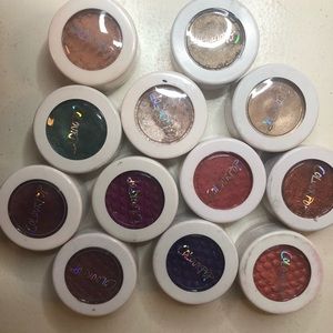 Colour pop single shadows